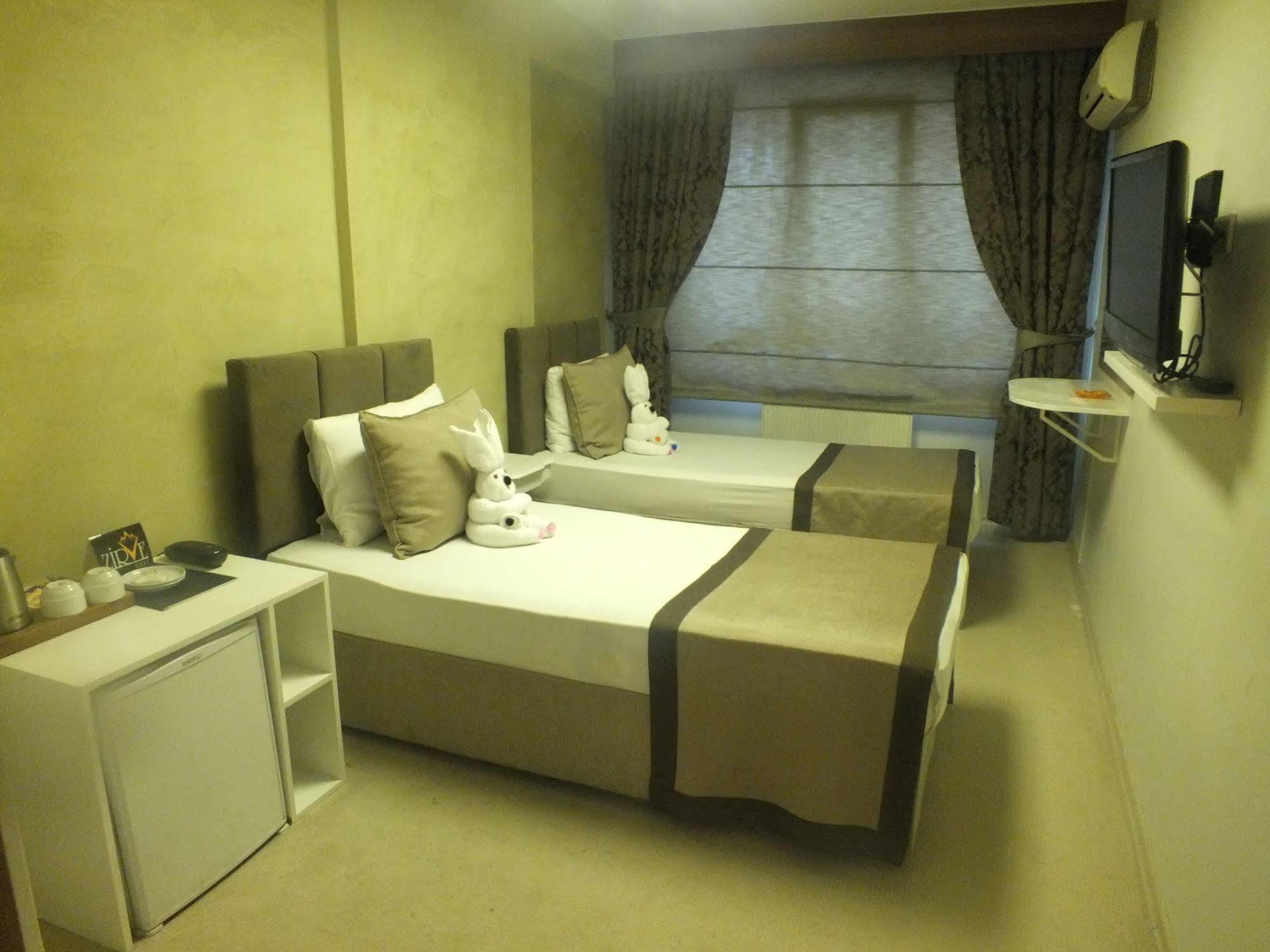 Emirtimes Hotel Kadikoey Istanbul Exteriör bild